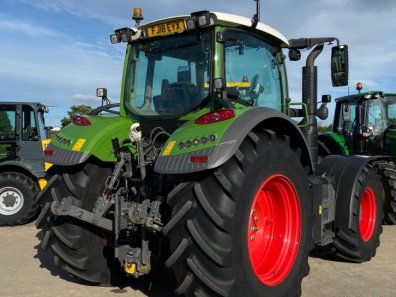 Fendt 724 Profi-Plus