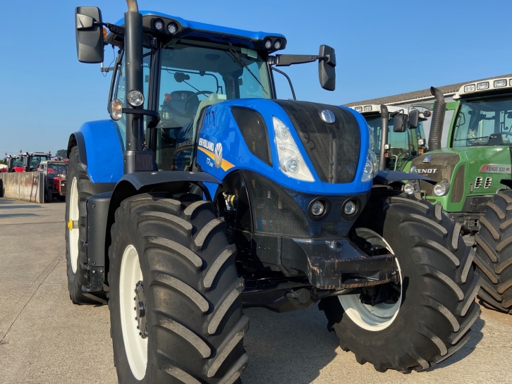 New Holland T7.245