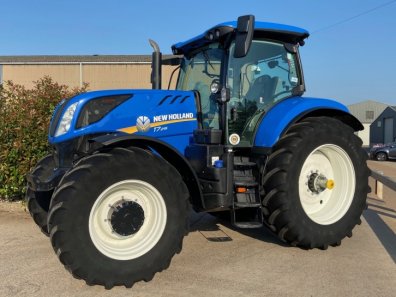 New Holland T7.245