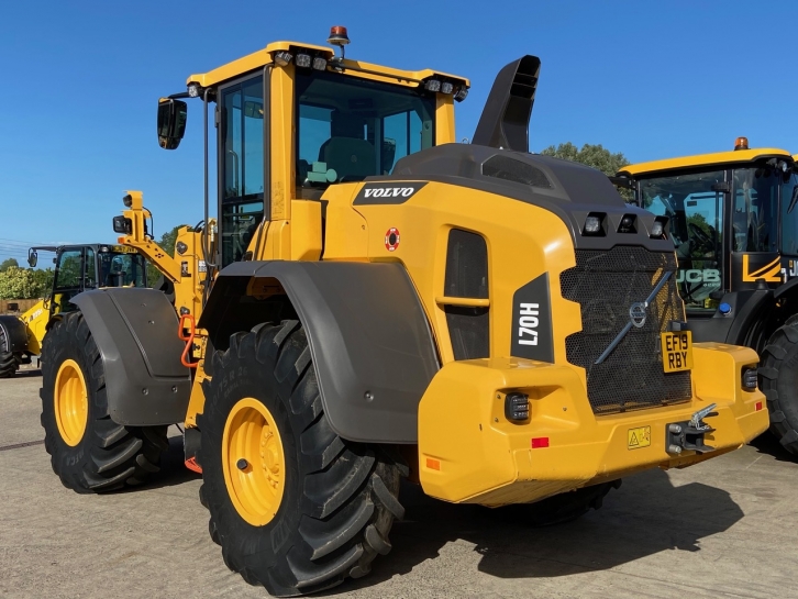 Volvo L70H loading shovel