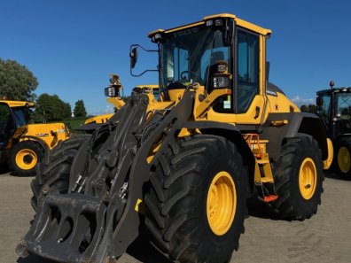 Volvo L70H loading shovel