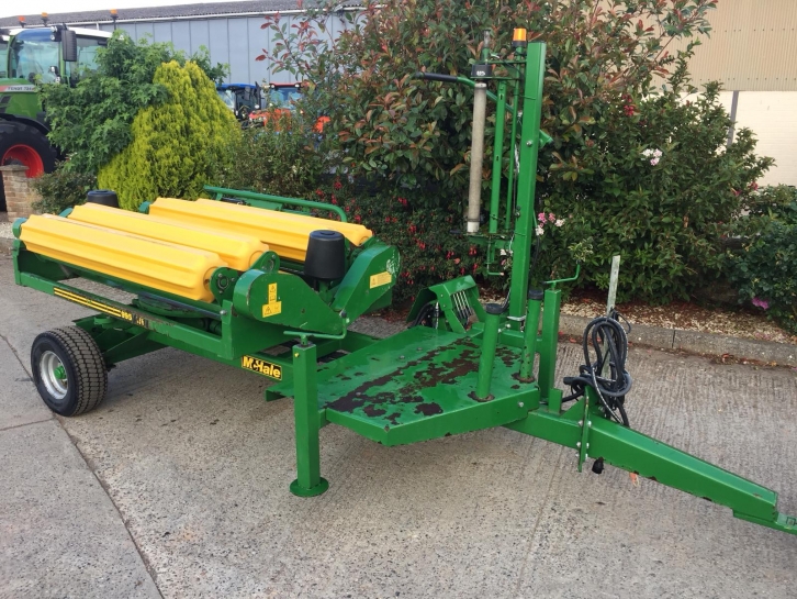 McHale 995TSR Square bale trailed wrapper