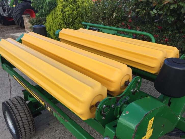 McHale 995TSR Square bale trailed wrapper