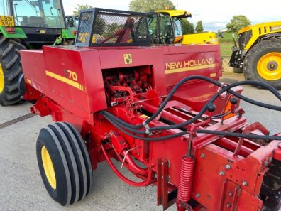 New Holland 570 baler