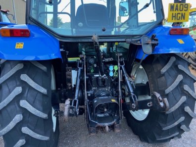 New Holland T5050