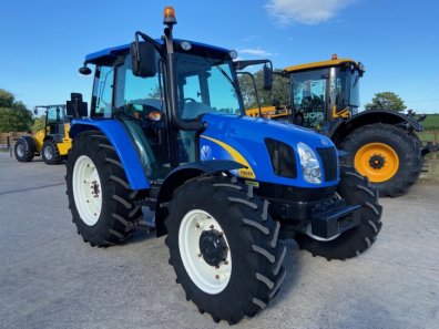 New Holland T5050