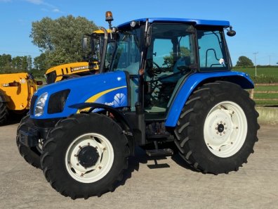 New Holland T5050