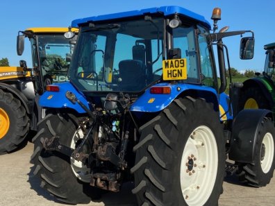 New Holland T5050