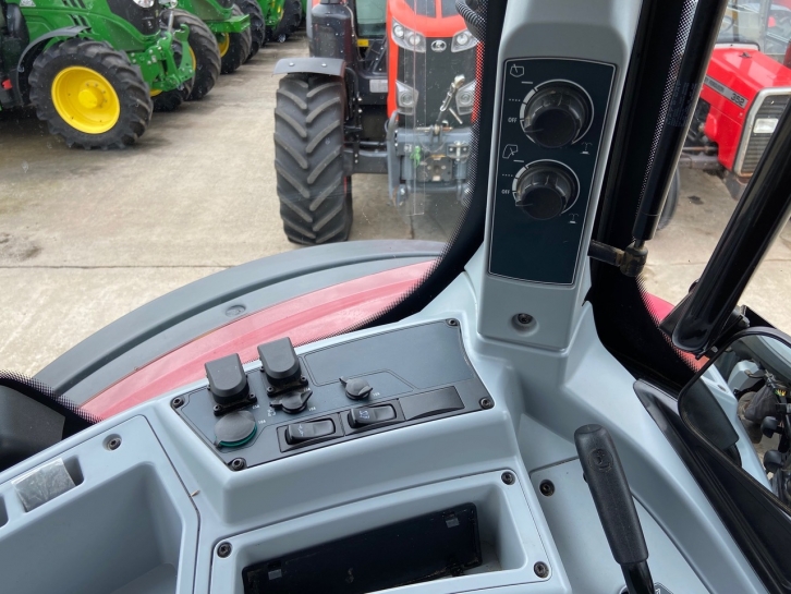 Valtra N174 Versu