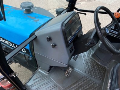 New Holland 7740 SLE