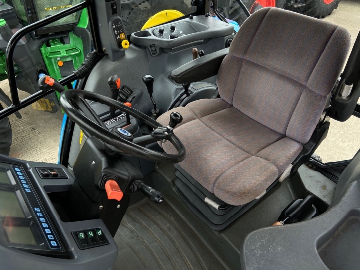 New Holland TS110 SLE
