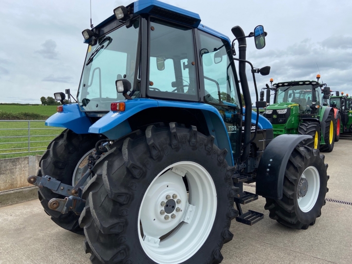 New Holland TS110 SLE