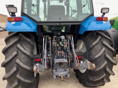 New Holland TS110 SLE