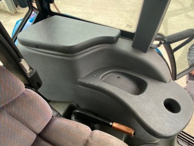 New Holland TS110 SLE