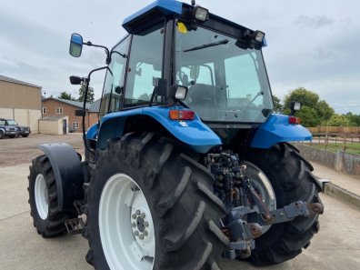 New Holland TS110 SLE