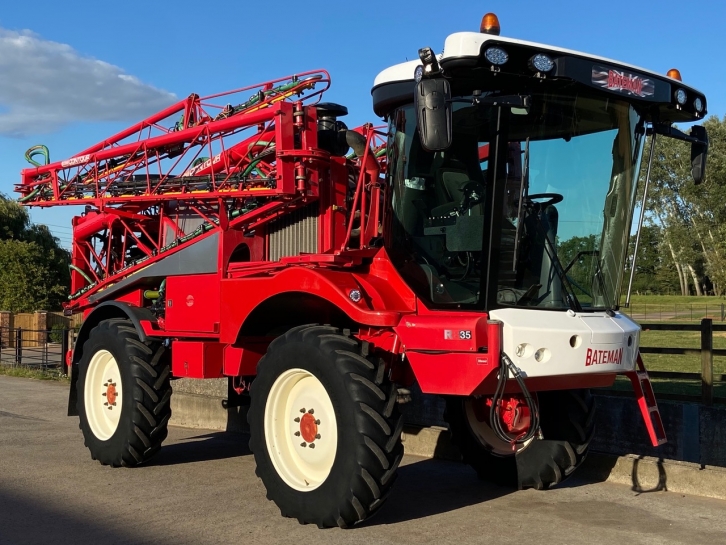 Bateman RB35 sprayer