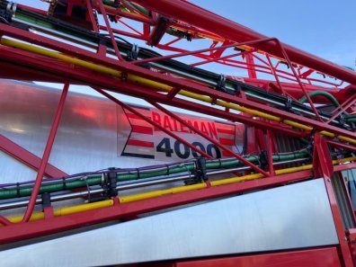 Bateman RB35 sprayer
