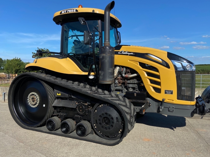 CAT Challenger MT 765E