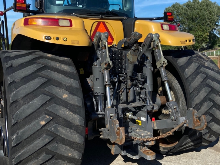 CAT Challenger MT 765E