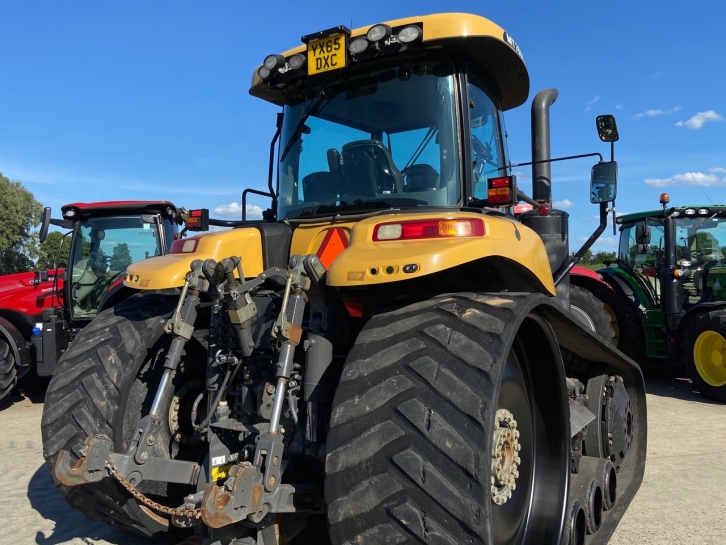 CAT Challenger MT 765E