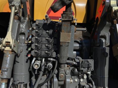CAT Challenger MT 765E