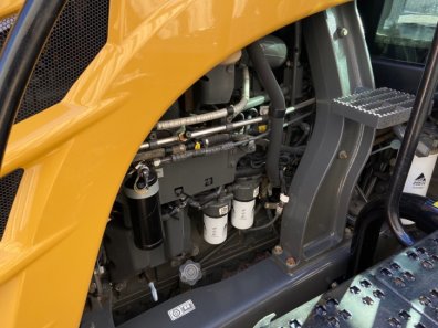 CAT Challenger MT 765E