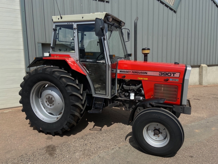 Massey Ferguson 390T