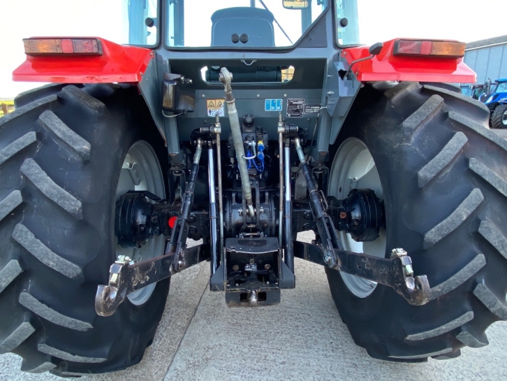 Massey Ferguson 4270
