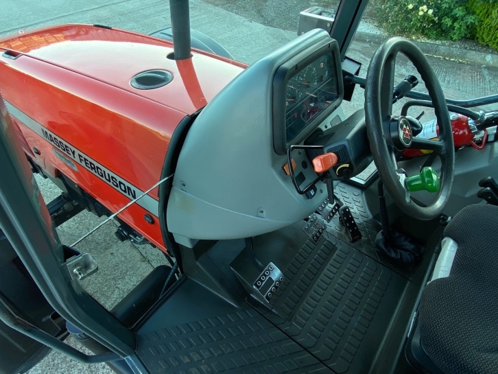 Massey Ferguson 4270