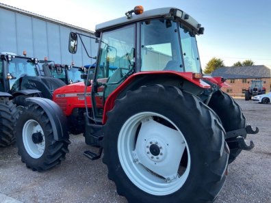 Massey Ferguson 4270