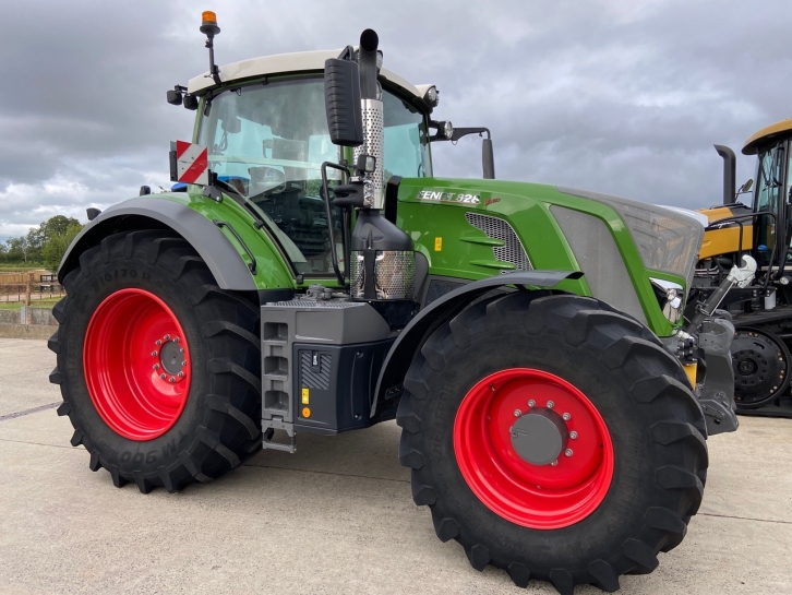 Fendt 828 Profi-Plus
