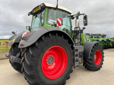 Fendt 828 Profi-Plus