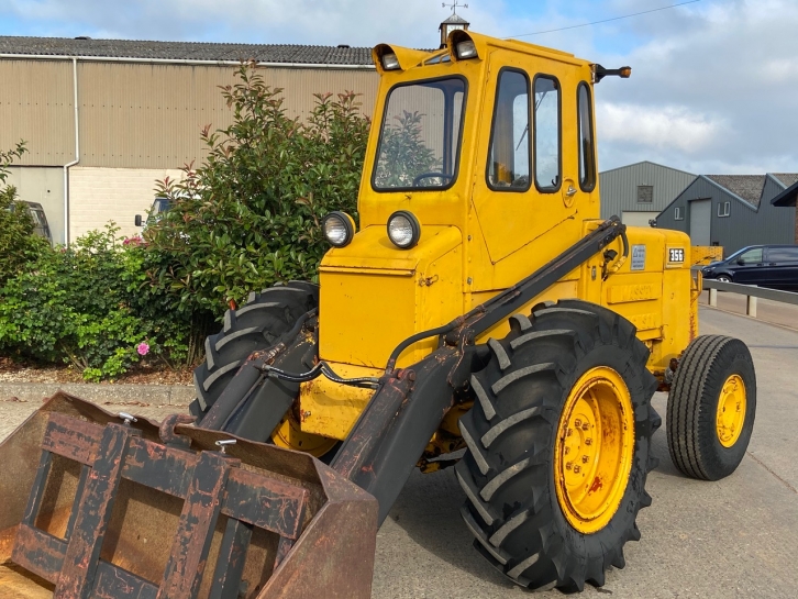 Massey Ferguson 356 loader