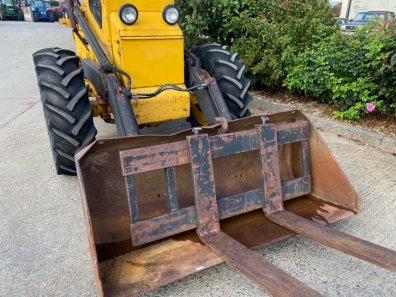Massey Ferguson 356 loader