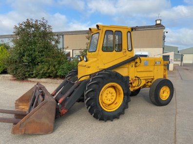 Massey Ferguson 356 loader