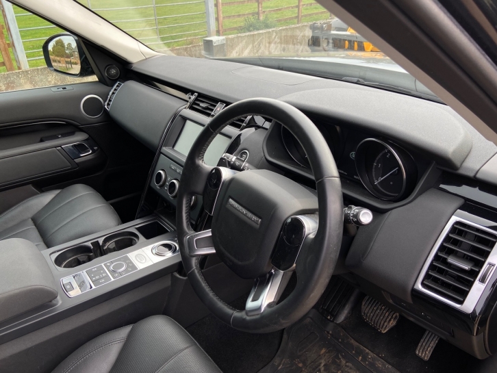Land Rover Discovery Commercial TD6