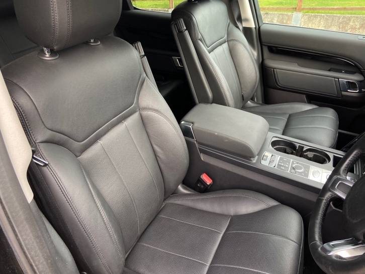 Land Rover Discovery Commercial TD6