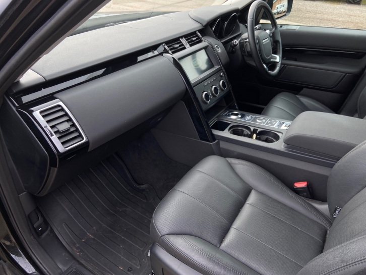 Land Rover Discovery Commercial TD6