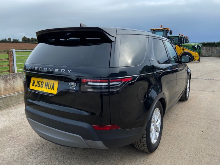 Land Rover Discovery Commercial TD6
