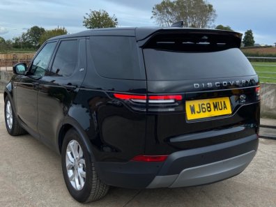 Land Rover Discovery Commercial TD6