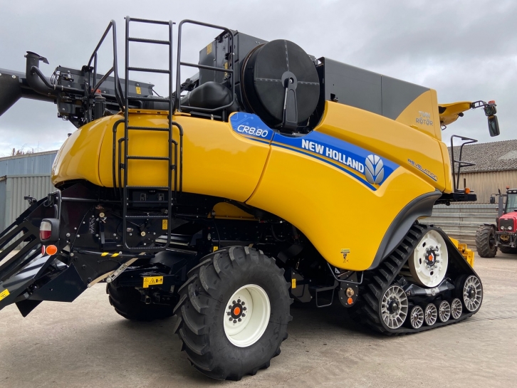 New Holland CR8.80 Revelation