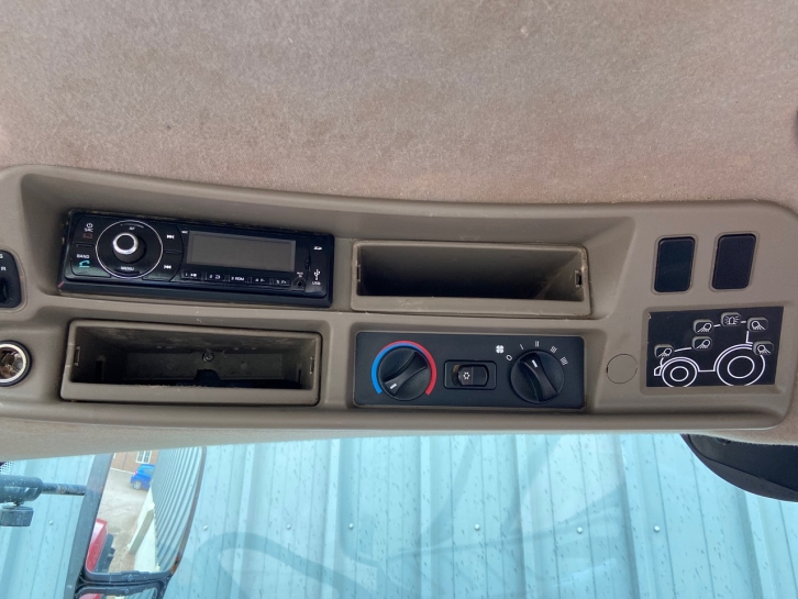 Case Puma 215