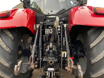 Case Puma 215
