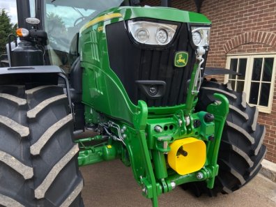 John Deere 6215R Ultimate Edition
