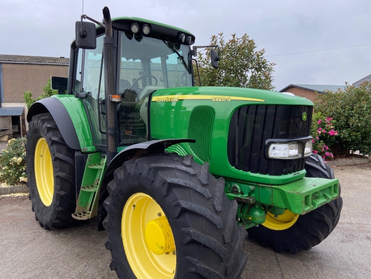 John Deere 6920S
