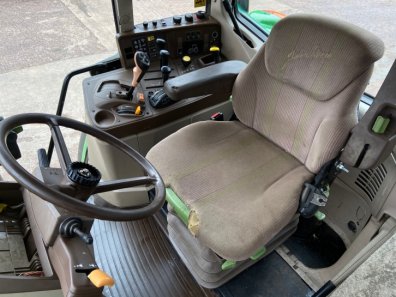 John Deere 6920S