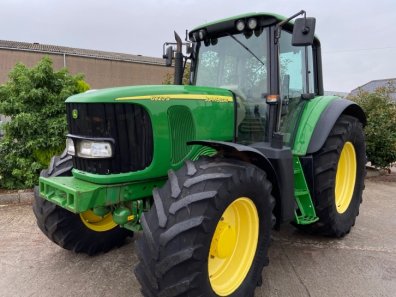 John Deere 6920S