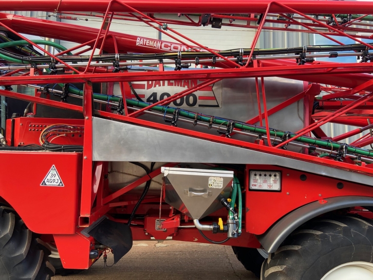 Bateman RB35 sprayer