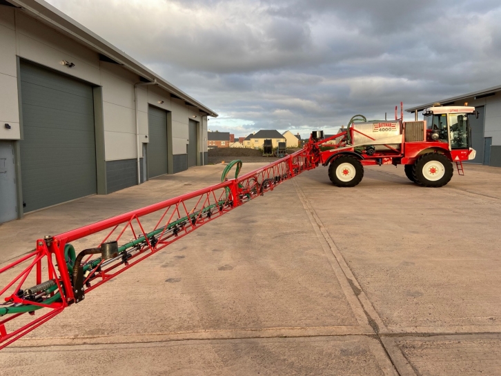Bateman RB35 sprayer