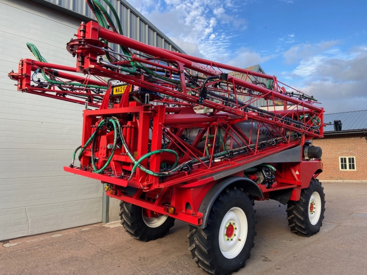 Bateman RB35 sprayer